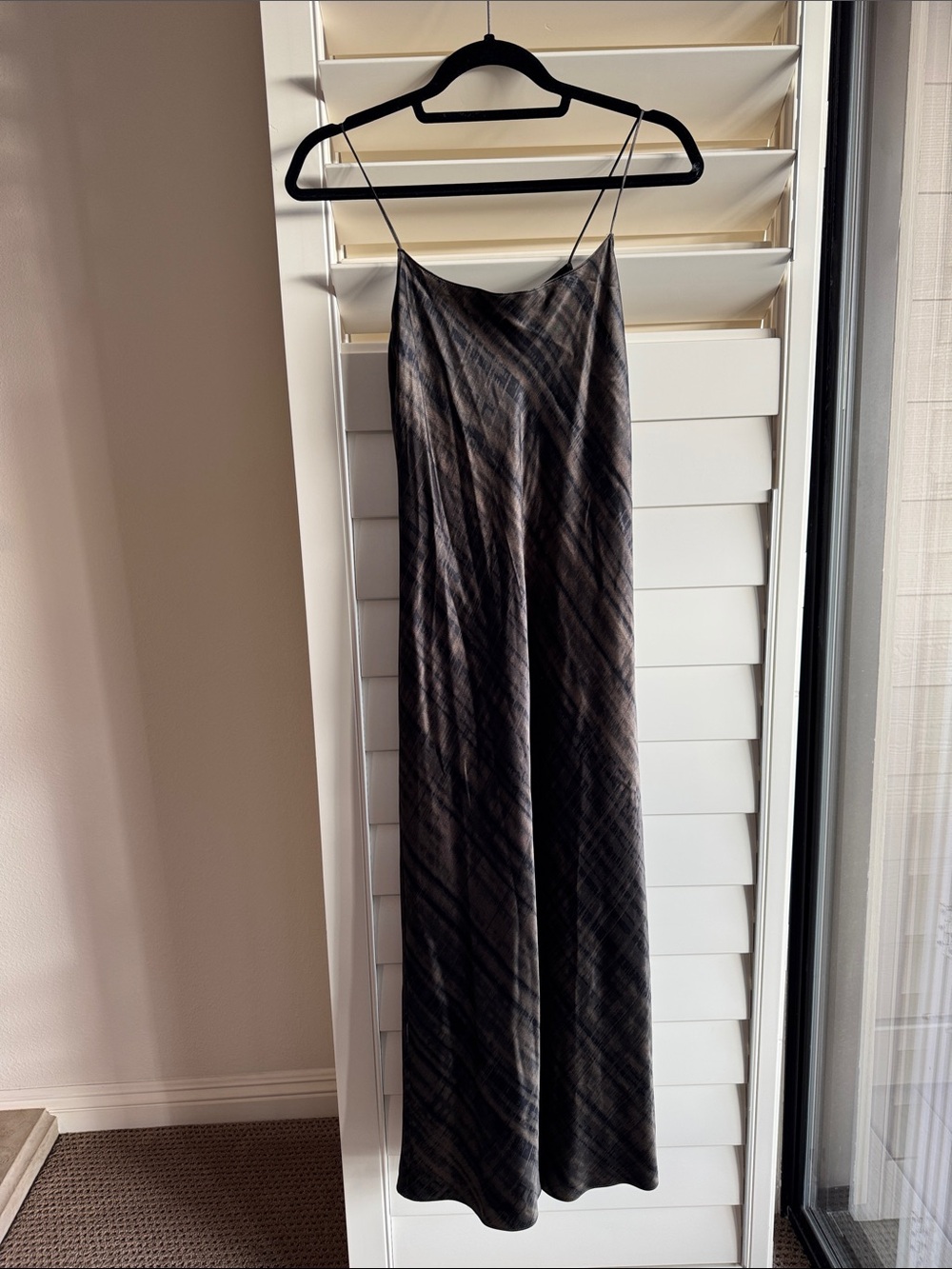 Vince Green & Black Silk Slip Midi Dress! 💚🖤💚🖤